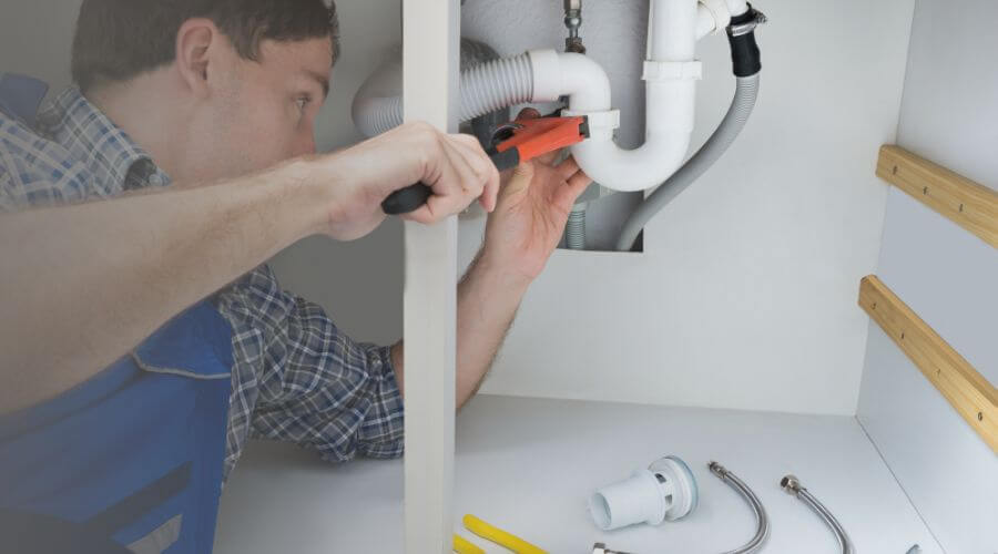 Professional Leak Detection Services in Dennis, KS